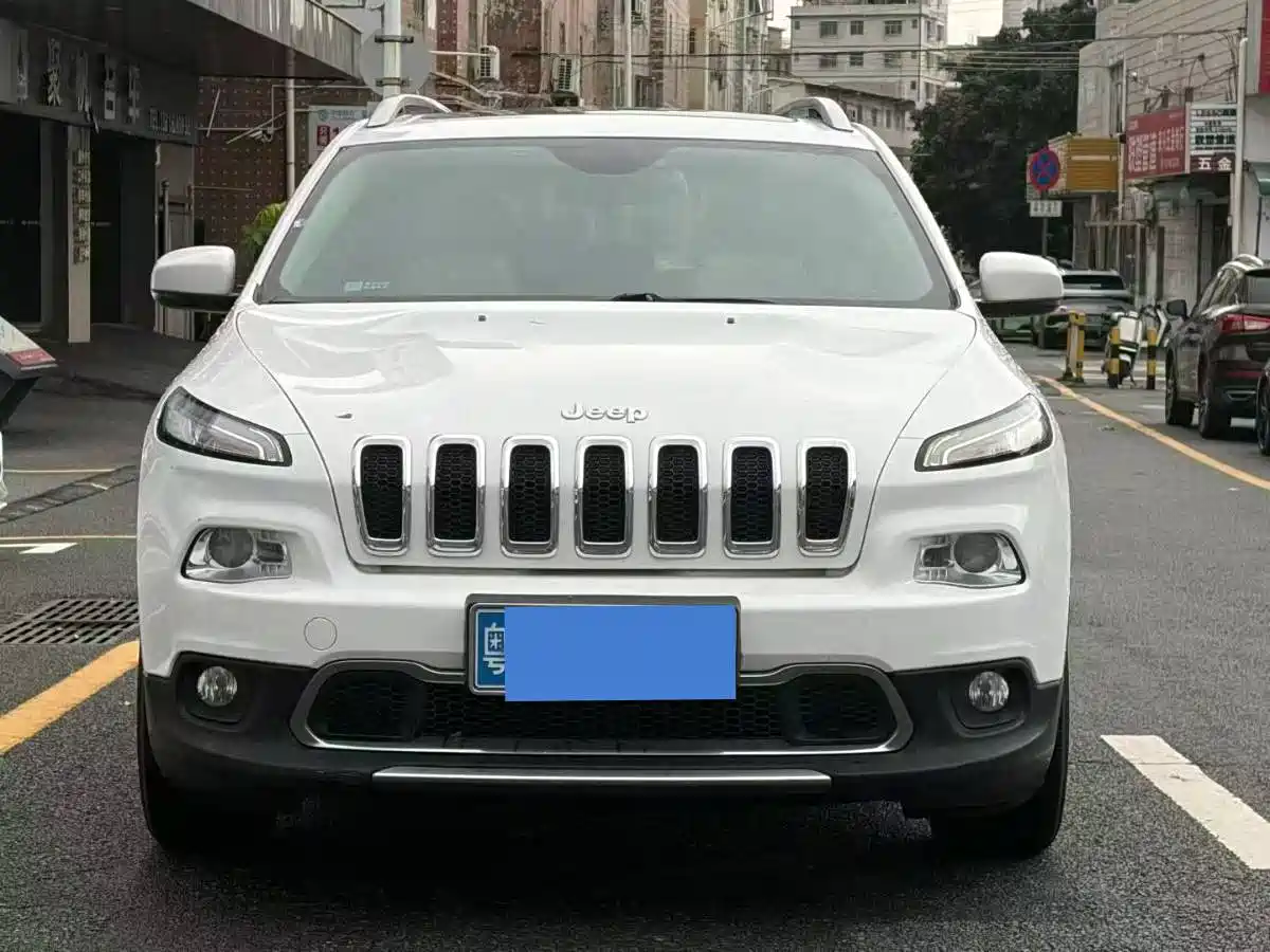 Jeep Cherokee 2018 2017 2.0L Superior Edition