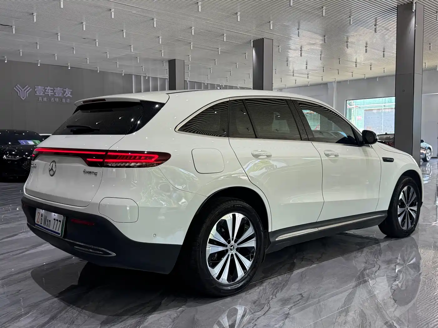 Mercedes-Benz EQC 2021 2020 EQC 350 4MATIC
