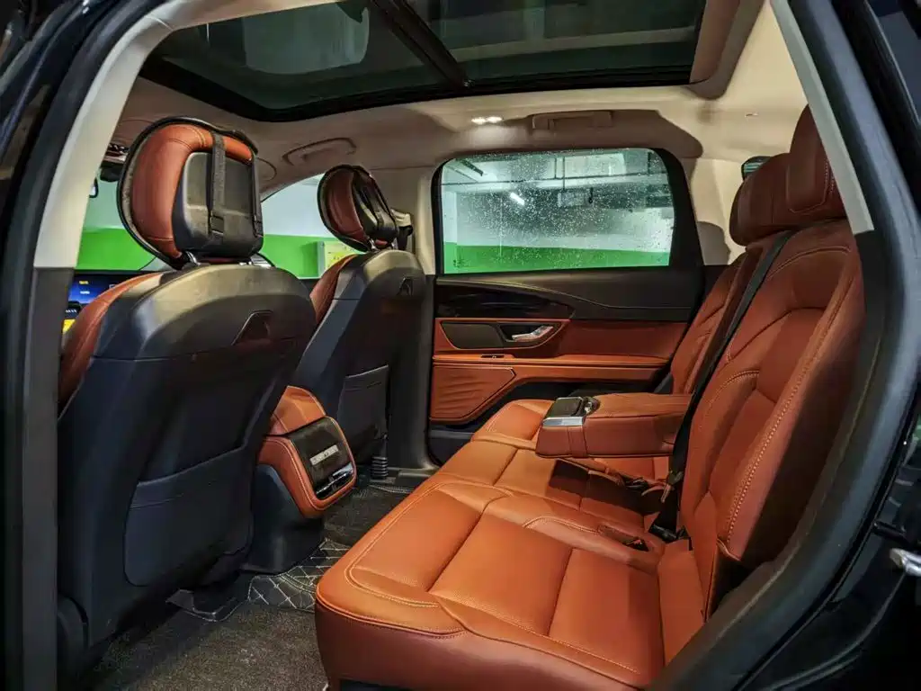 Lincoln Nautilus 2026 2025 facelift 2.0T AWD Elite Hybrid Version