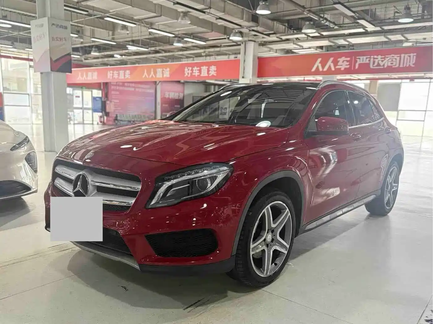 Фото 1 - Mercedes-Benz GLA