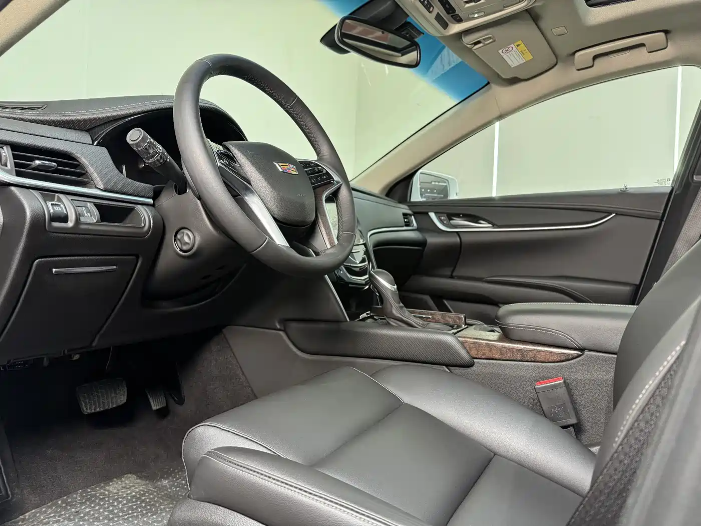 Cadillac XTS 2018 28T Technology фото 18