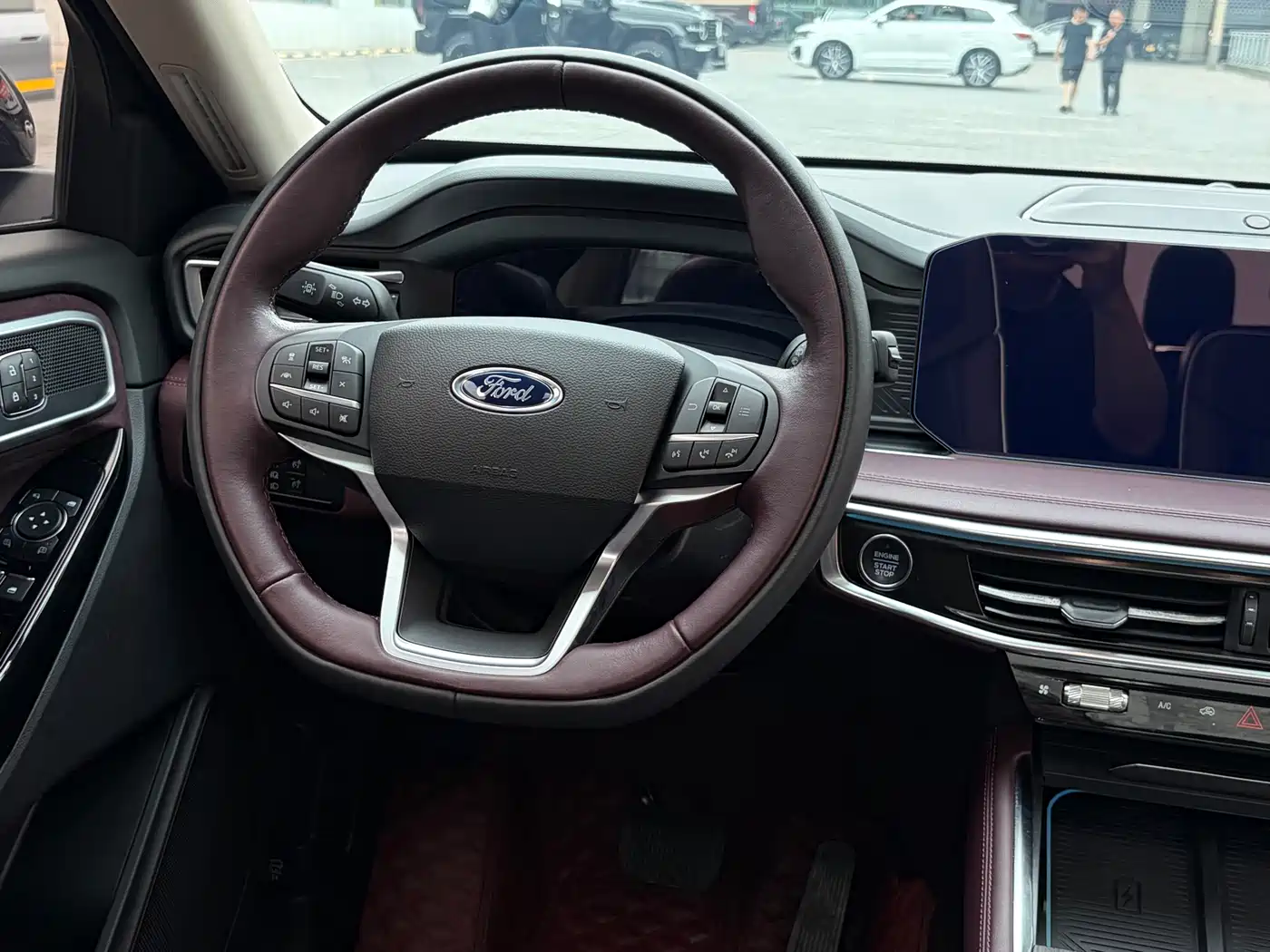 FORD EXPLORER