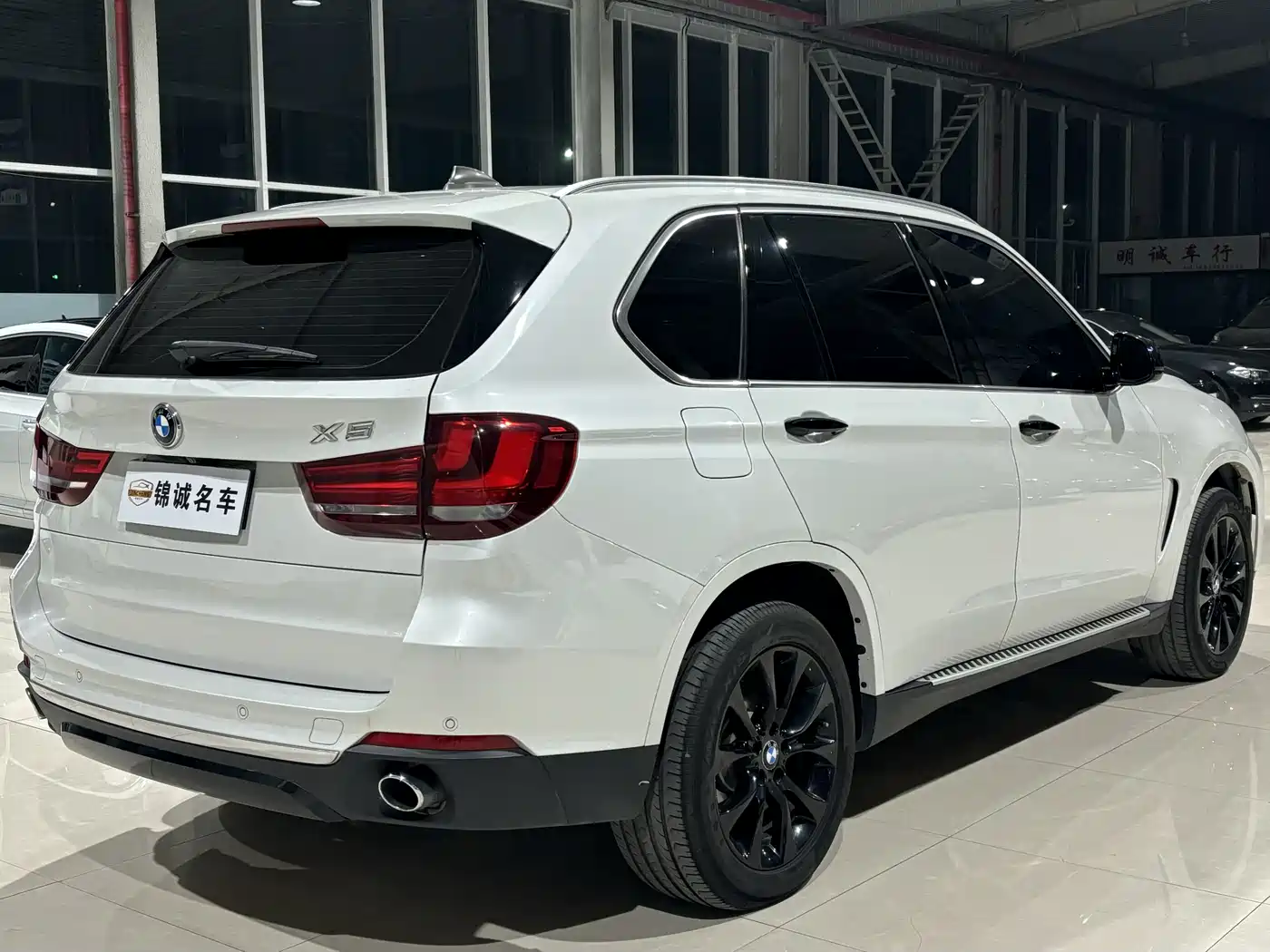 BMW X5 (Import) 2018 xDrive28i фото 4