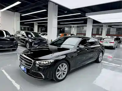 Mercedes-Benz S