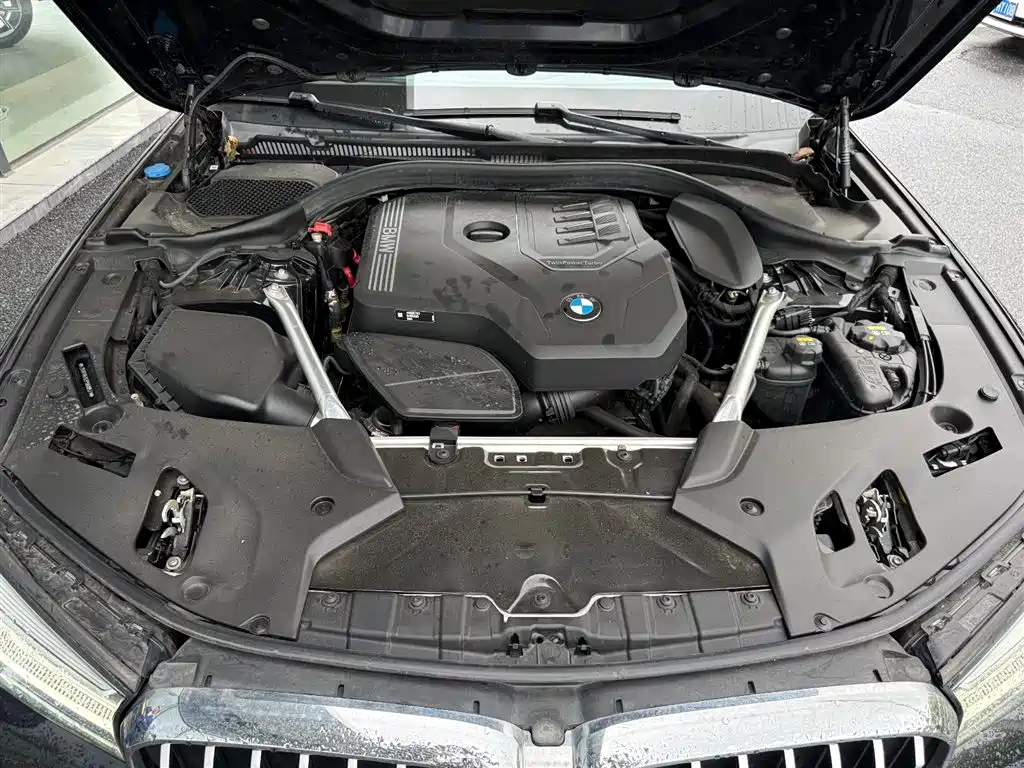 BMW 5 Series 2022 Facelift 530Li Leading M Sport Package фото 13