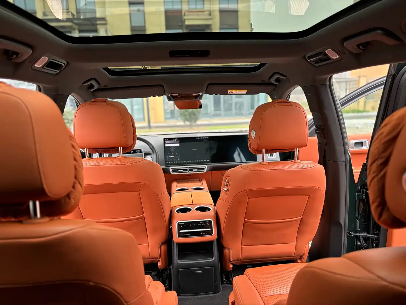 Li Auto Li L8 2023 Pro фото 6