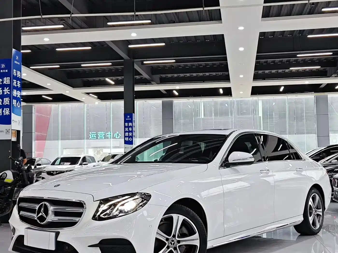 Mercedes-Benz E-Class 2019 E 260 L Sport