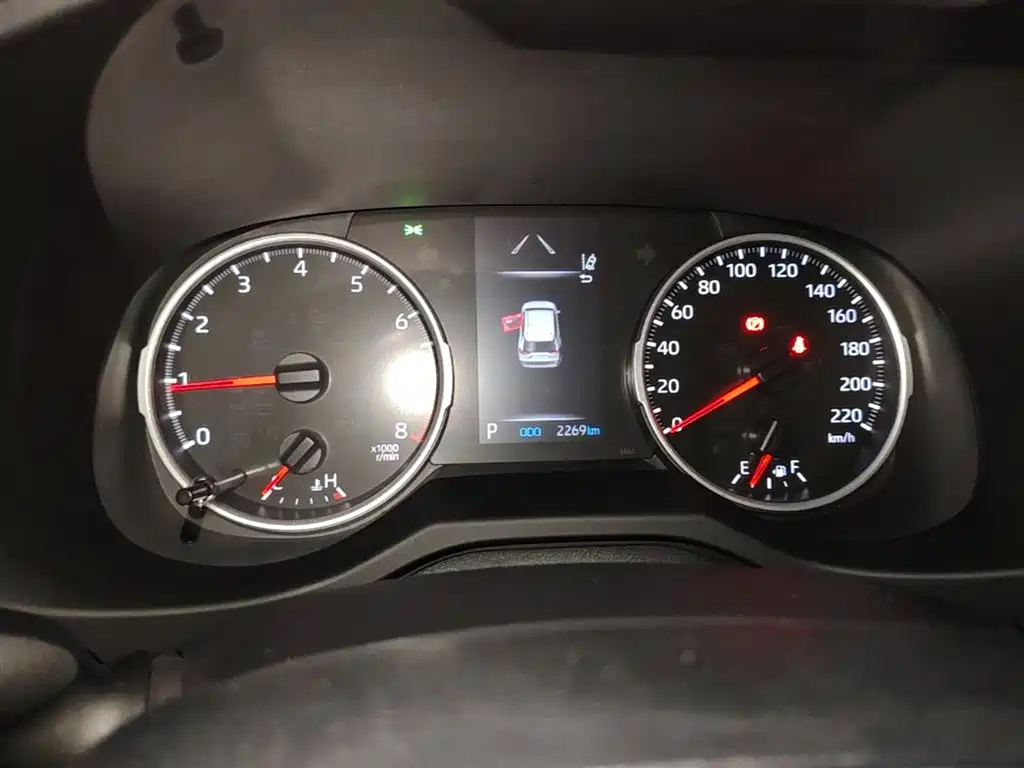 Toyota RAV4 Rongfang 2024 2.0L CVT FWD Urban Edition фото 12