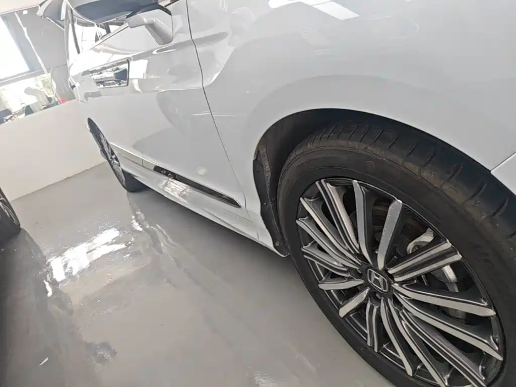 Honda Elysion 2024 2024 2.0L e:HEV Luxury Edition
