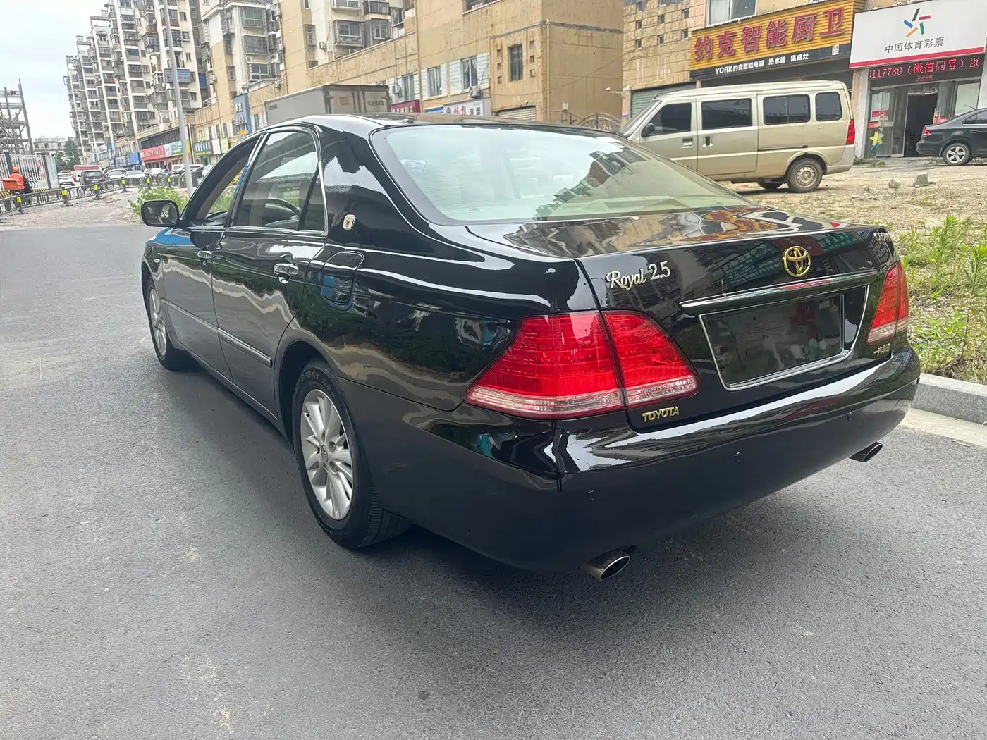 Toyota Crown 2008 2.5L 5th Anniversary Edition фото 5