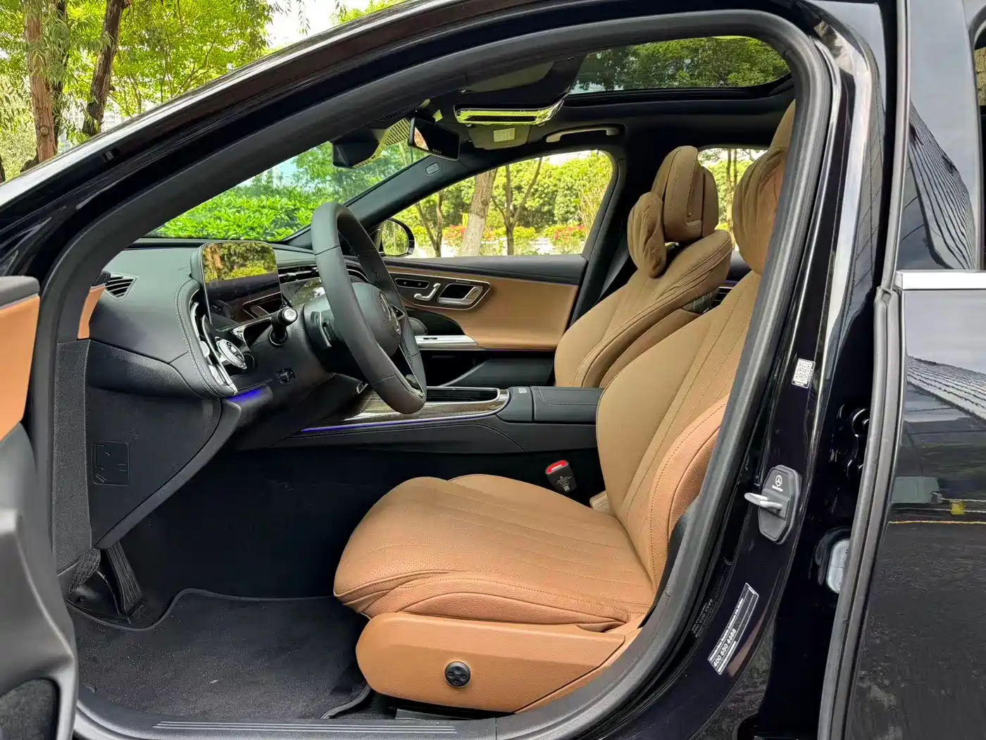 Mercedes-Benz E-Class 2024 Facelift E 300 L Luxury фото 6