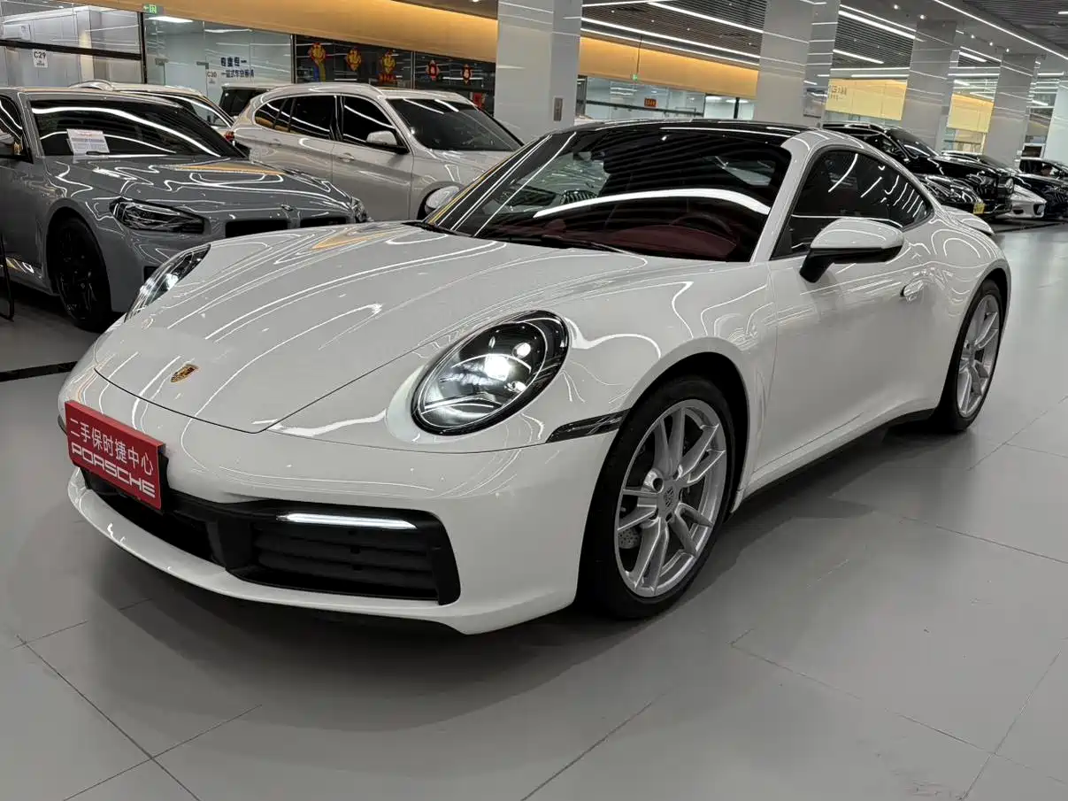 Porsche 911 2020 Carrera 3.0T