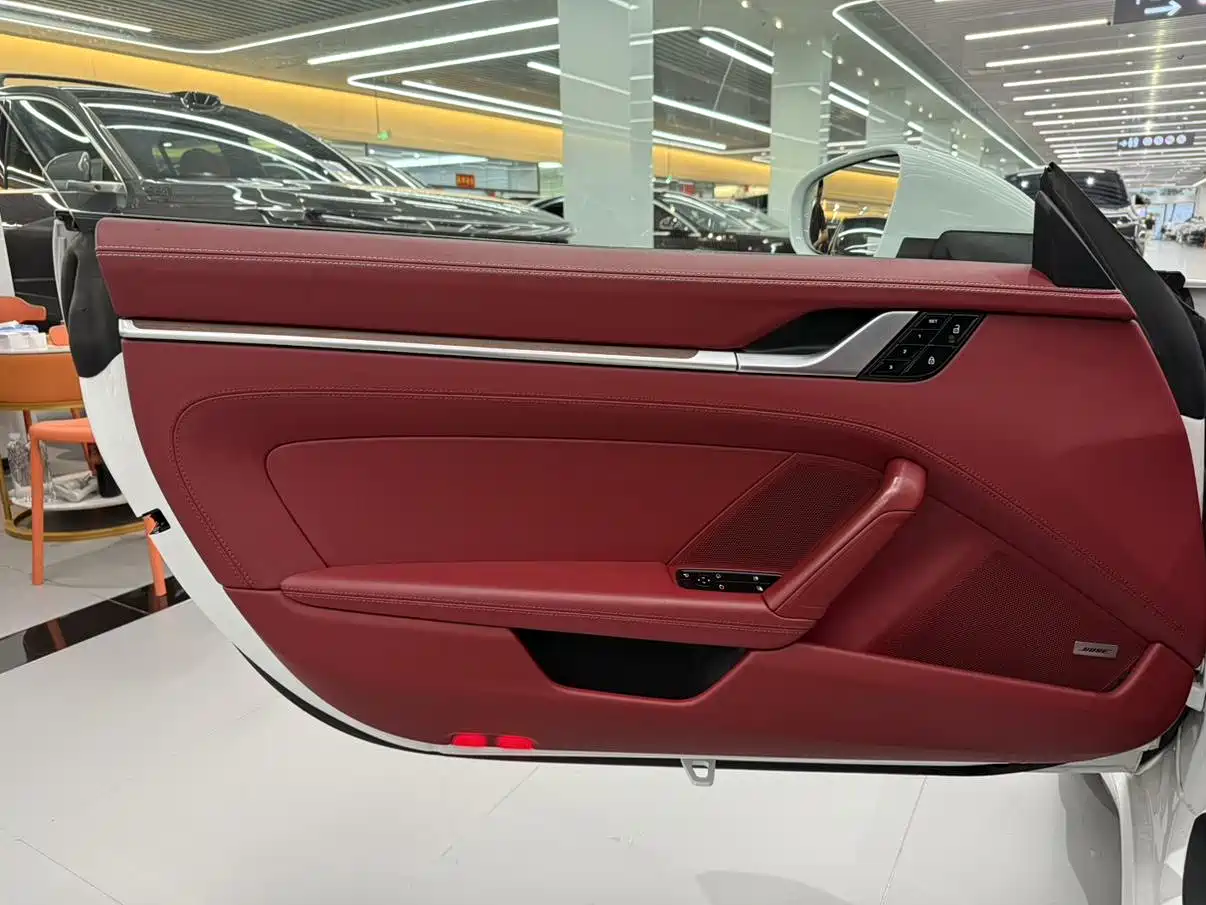 Porsche 911 2020 Carrera 3.0T фото 11