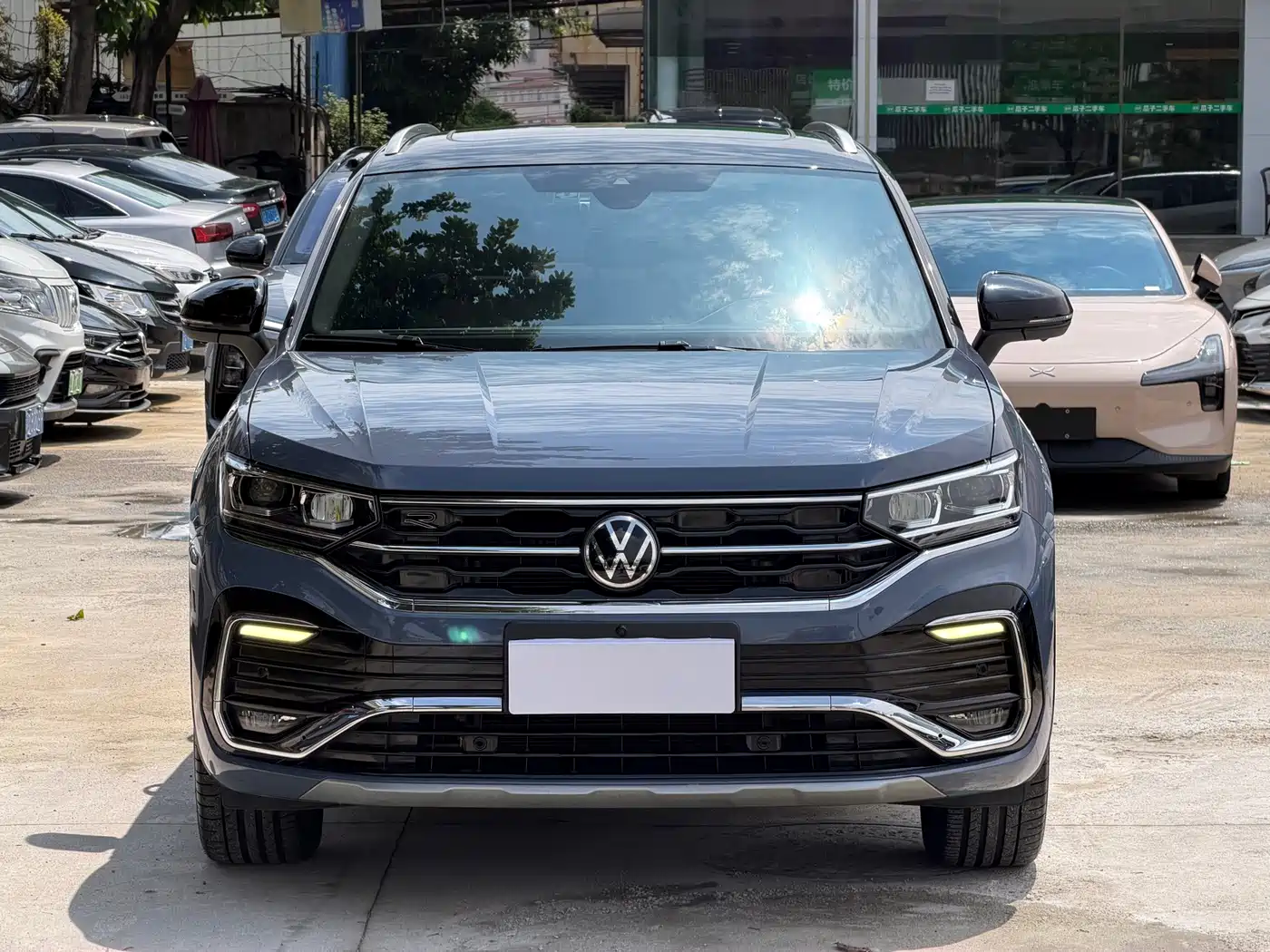 Фото 2 - Volkswagen Tayron X