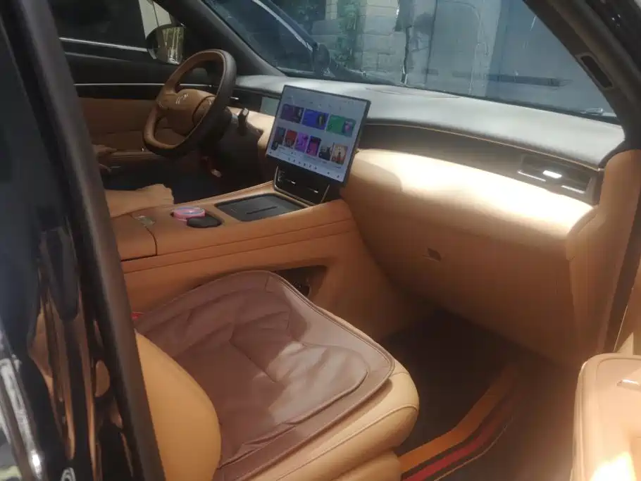 Dongfeng Aeolus L8 2025 2025 Plug-in Hybrid