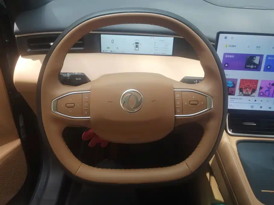 Dongfeng Aeolus L8 2025 2025 Plug-in Hybrid