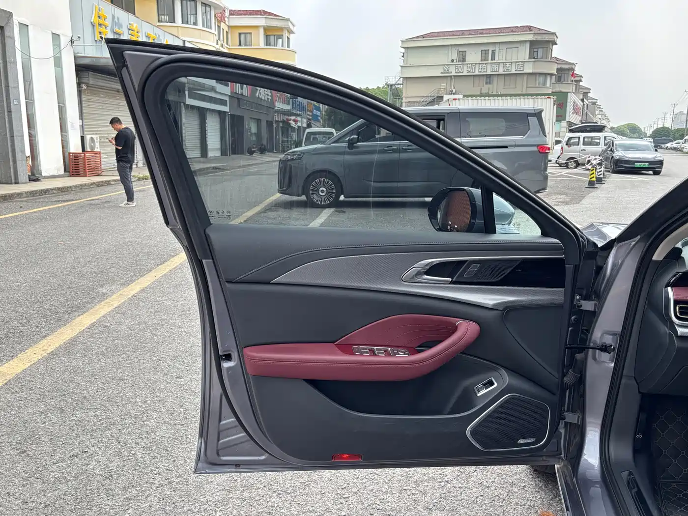 Hongqi H5 2023 2.0T Auto Smart Connect Flagship фото 10