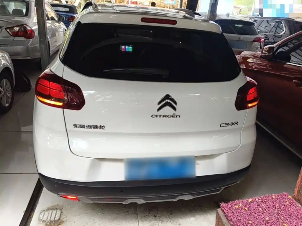 Citroën C3-XR 2023 2021 190THP DCT Prestige Edition