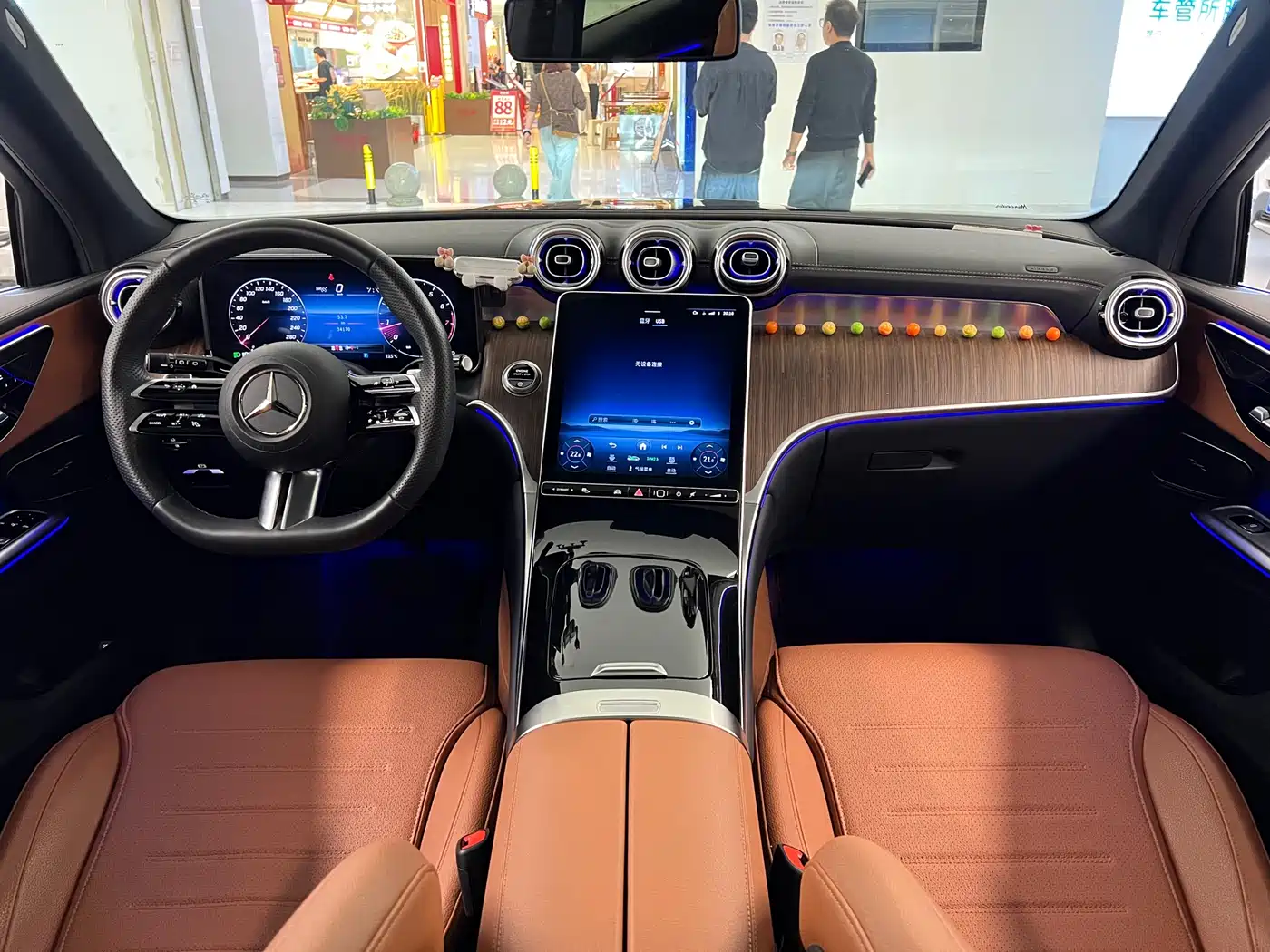 Mercedes-Benz GLC 2024 GLC 300 L 4MATIC Dynamic 5-seater фото 21