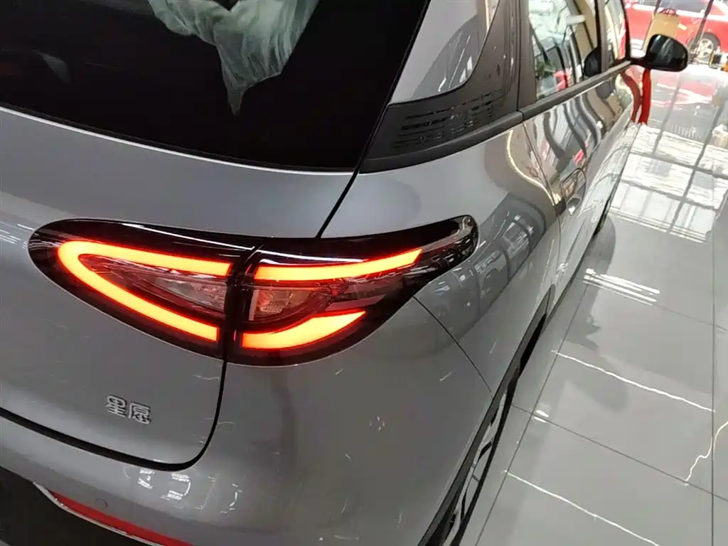 Geely Galaxy Starry Wish 2026 Edition 310km Youth Version фото 8