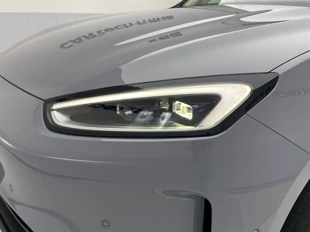 AITO Wenjie AITO M5 2024 Extended Range Max RS AWD Advanced Smart Driving Edition фото 9