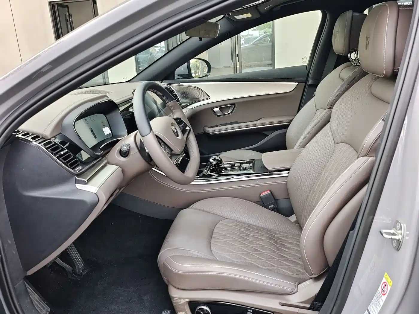 BYD Han 2025 DM-i Smart Driving Edition 125KM LiDAR Flagship фото 5