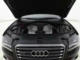 Фото 9 - Audi A8