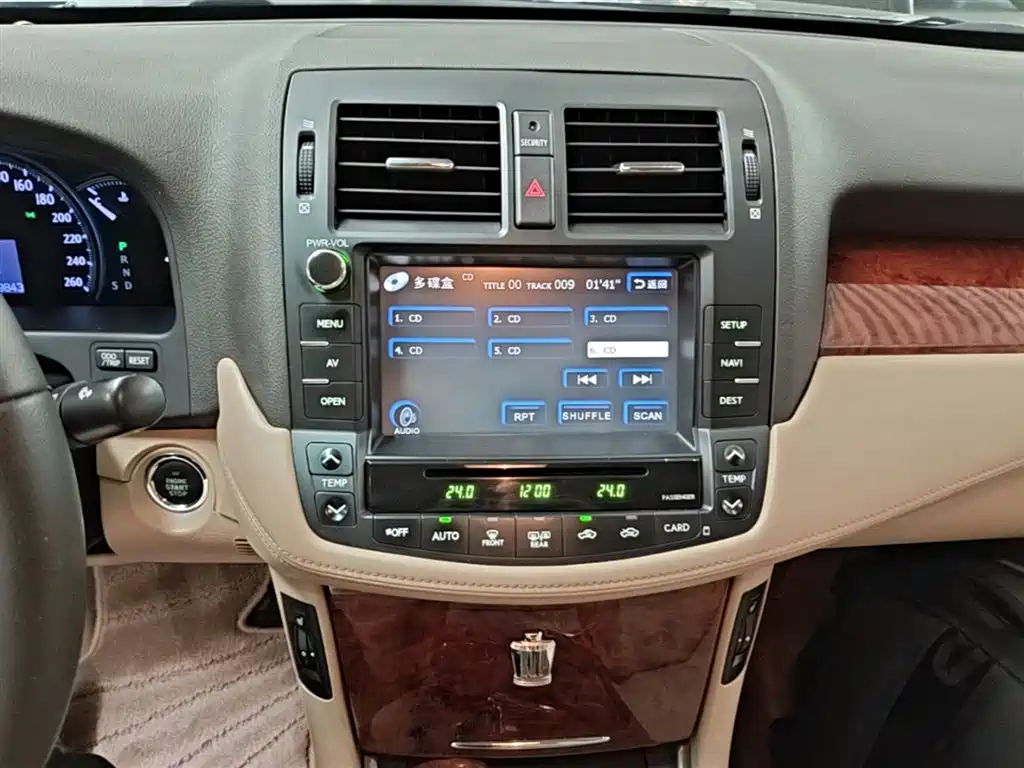 Toyota Crown 2012 2.5L Royal Leather Edition фото 13