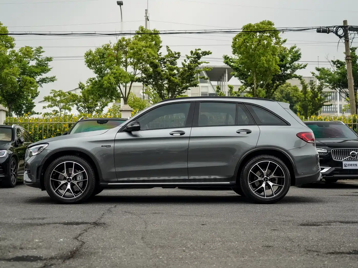 MERCEDES-BENZ GLC AMG