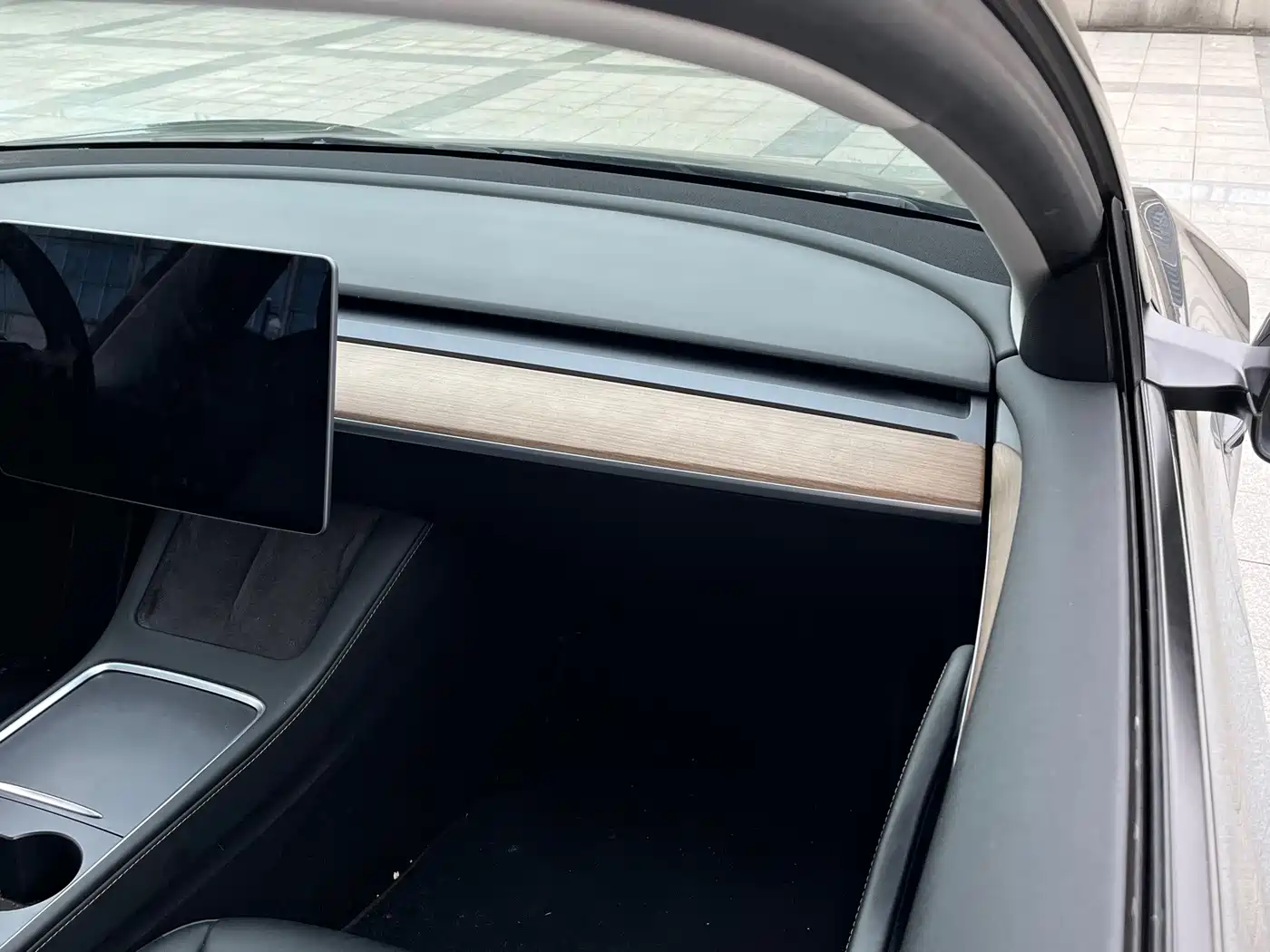 Фото 17 - Tesla Model 3