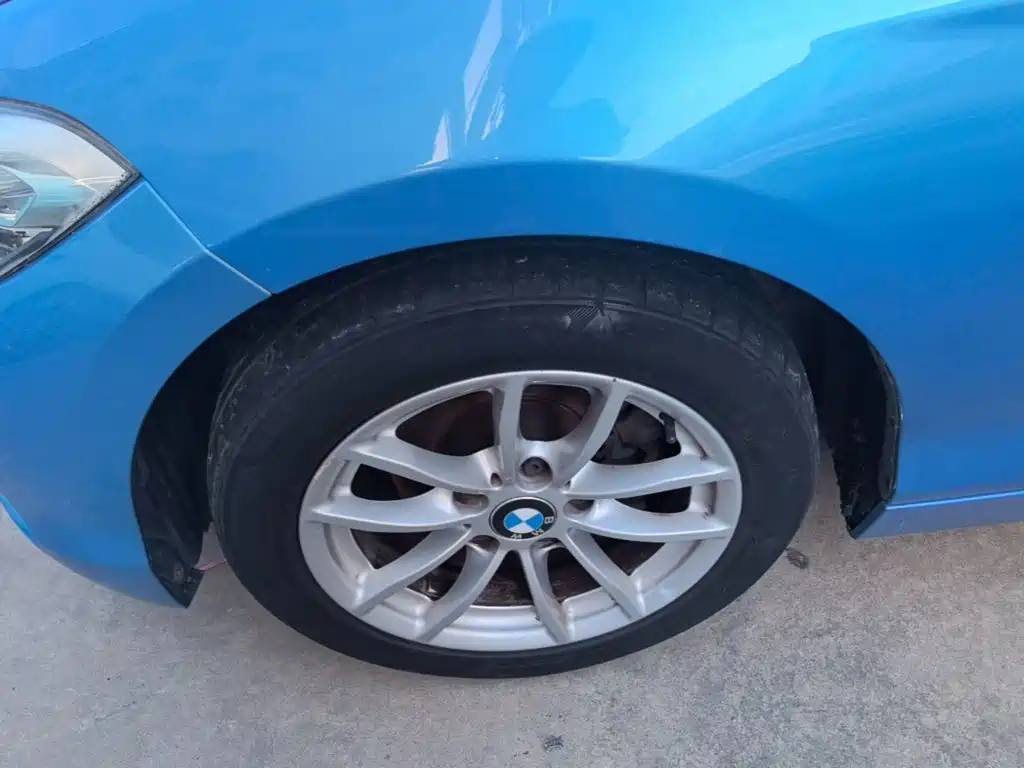 BMW 1 Series (Import) 2018 2016 118i Leading