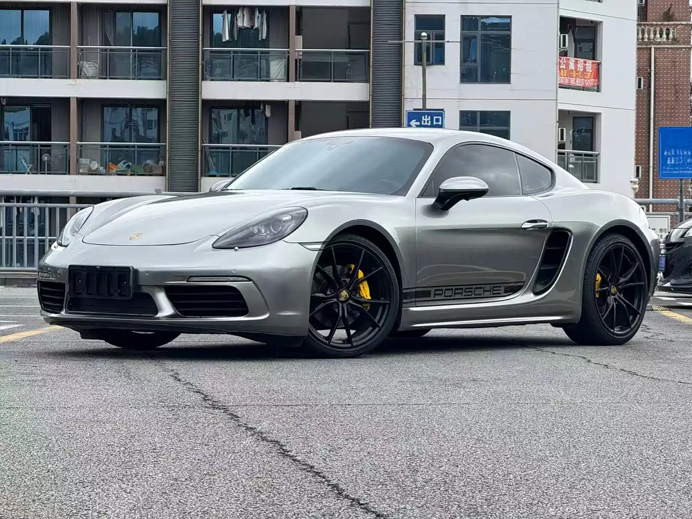Porsche 718 2018 Cayman 2.0T