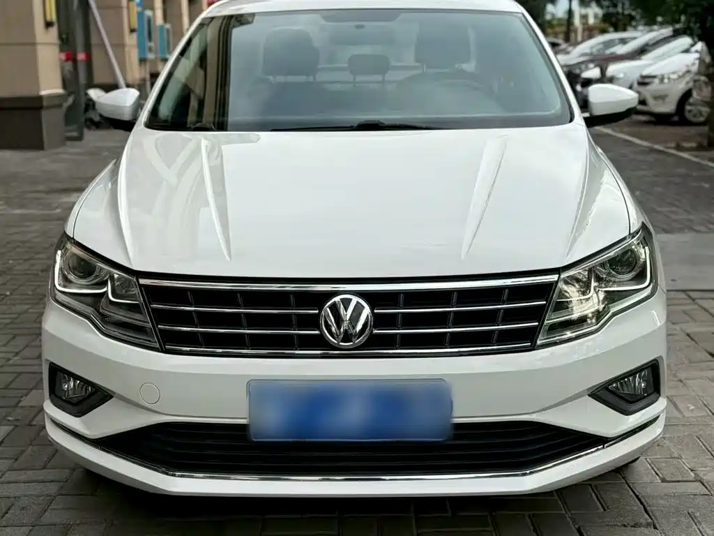 Фото 4 - Volkswagen Jetta