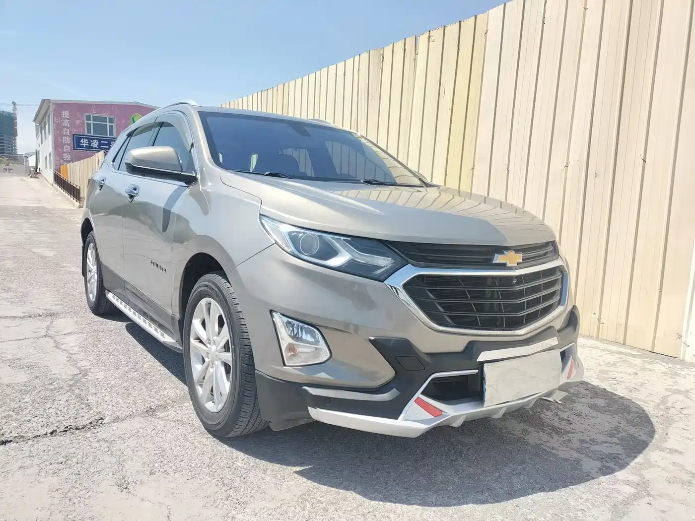 Chevrolet Equinox 2018 550T Automatic 4WD Pioneer Edition фото 2