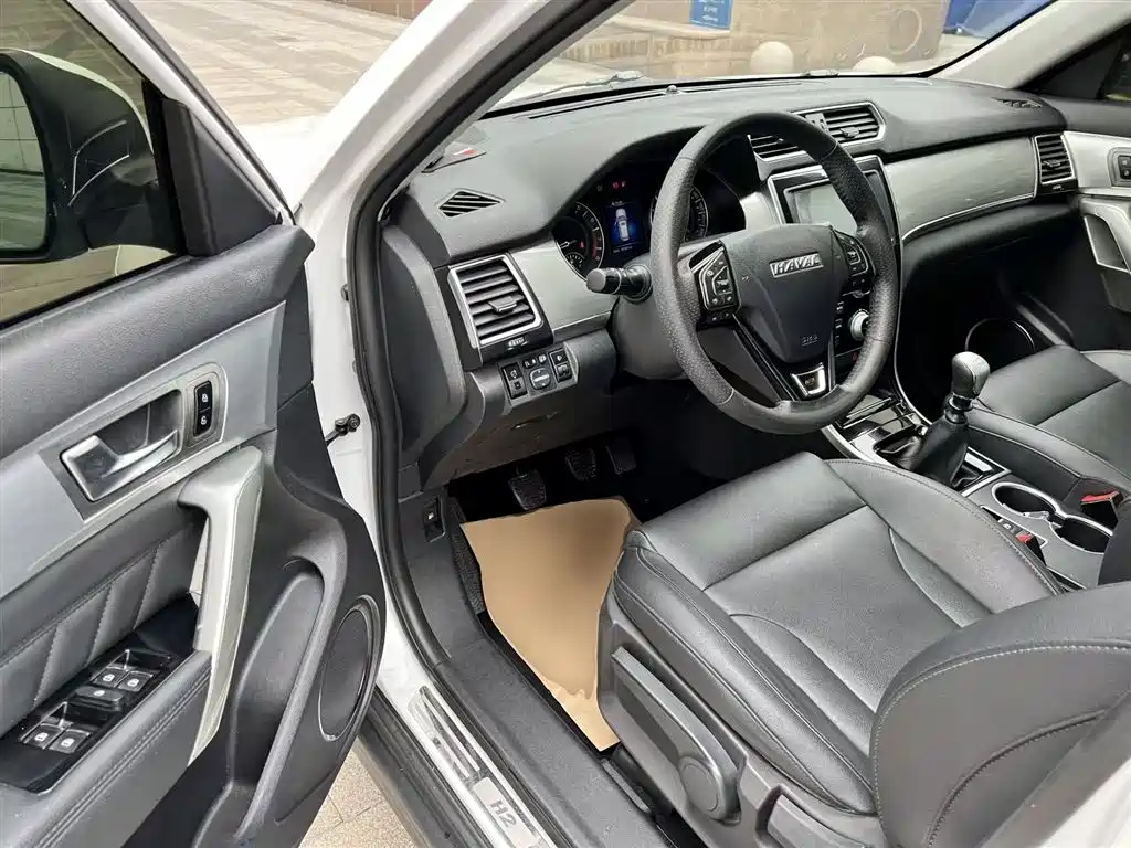 Haval H2 2016 Red Label 1.5T Manual 2WD Luxury фото 16