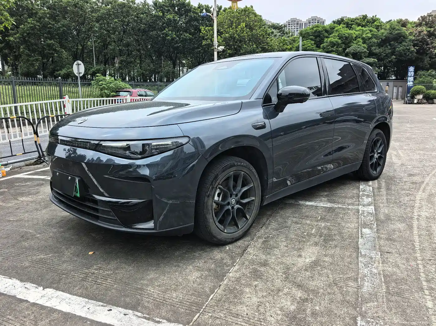 Photo 1 - Leapmotor C10