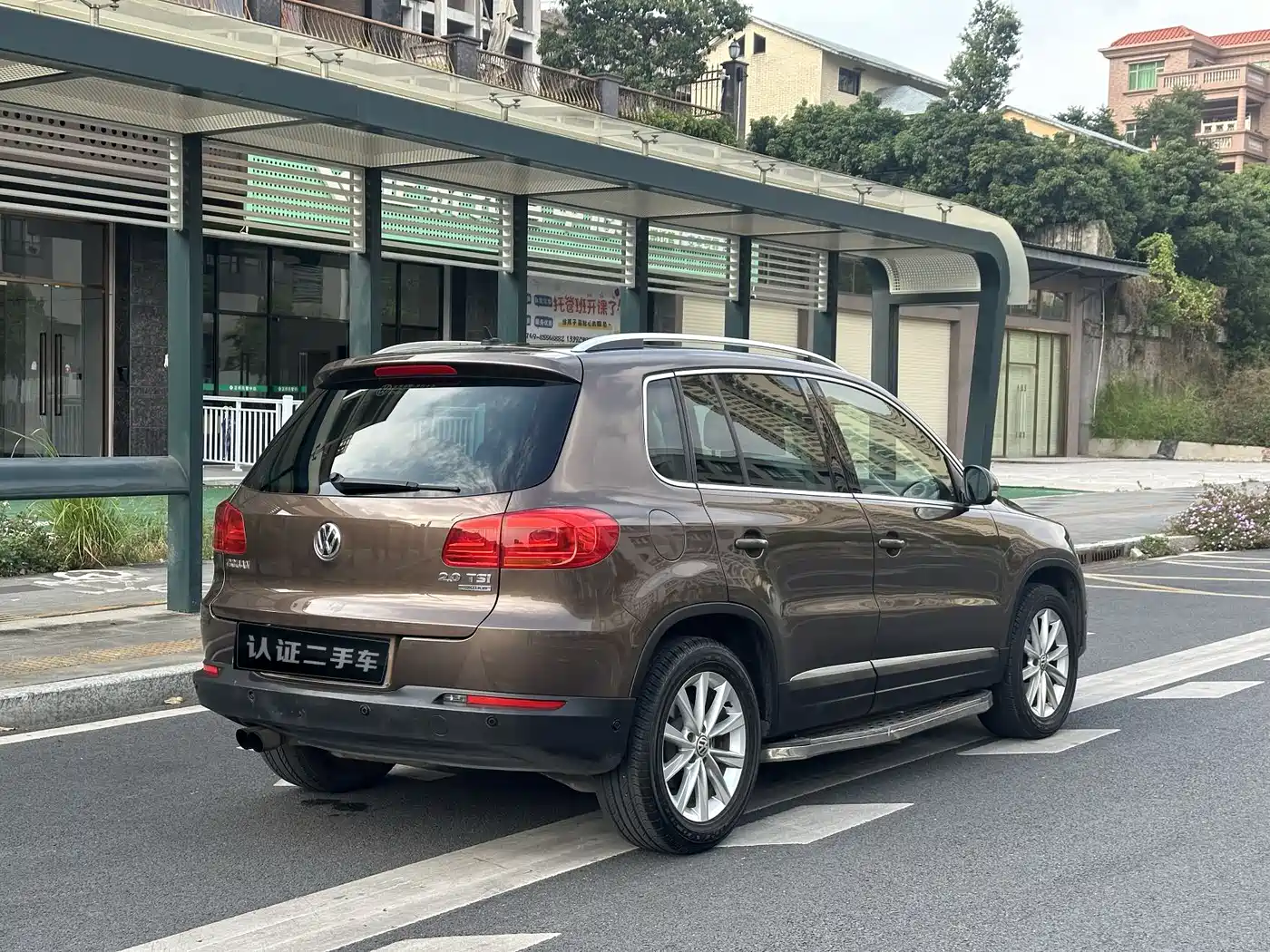 Volkswagen Tiguan 2012 2.0TSI Comfort фото 5
