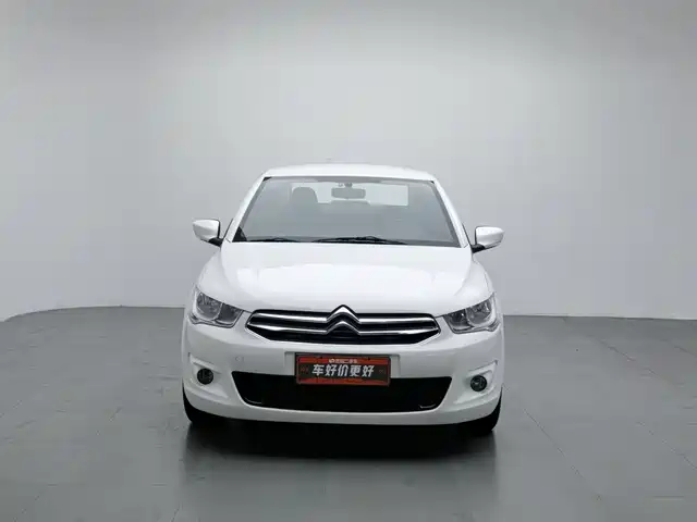 Citroën Elysee 2016 1.6L Manual Fashion Type — фото 3