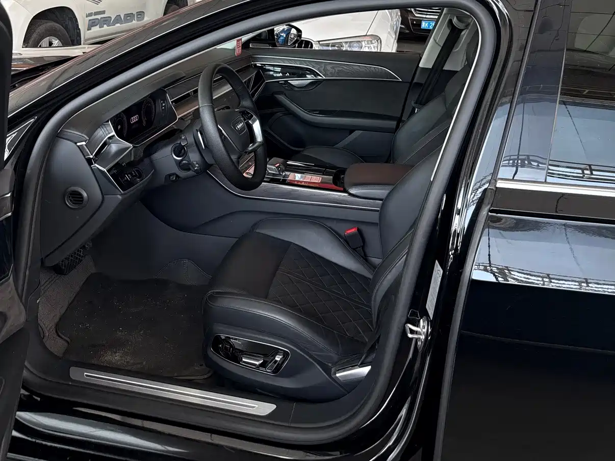 Audi A8 2021 A8L 50 TFSI quattro Luxury фото 7
