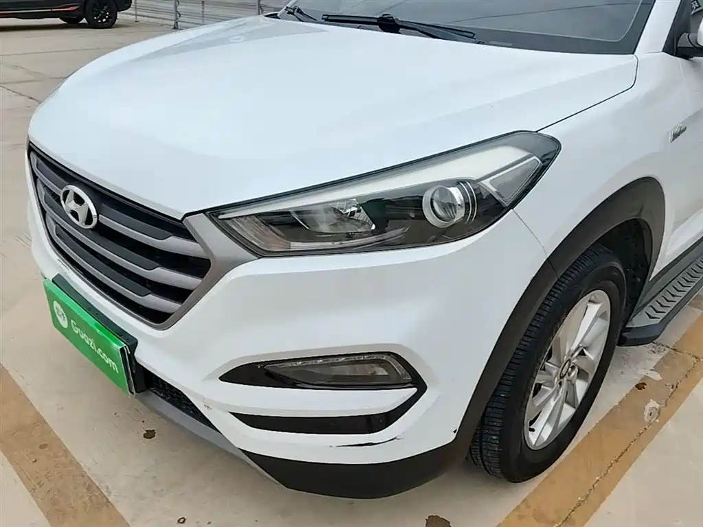 Hyundai Tucson 2015 1.6T Dual Clutch 2WD Smart фото 24