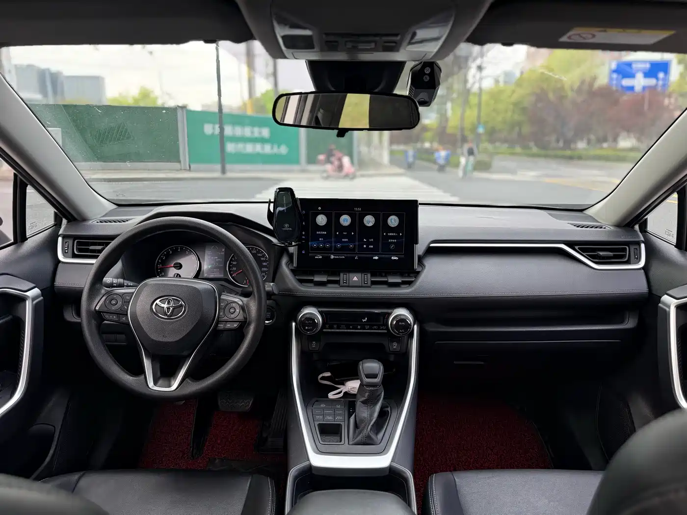 Toyota Wildlander 2020 2.0L CVT AWD Luxury Edition фото 10