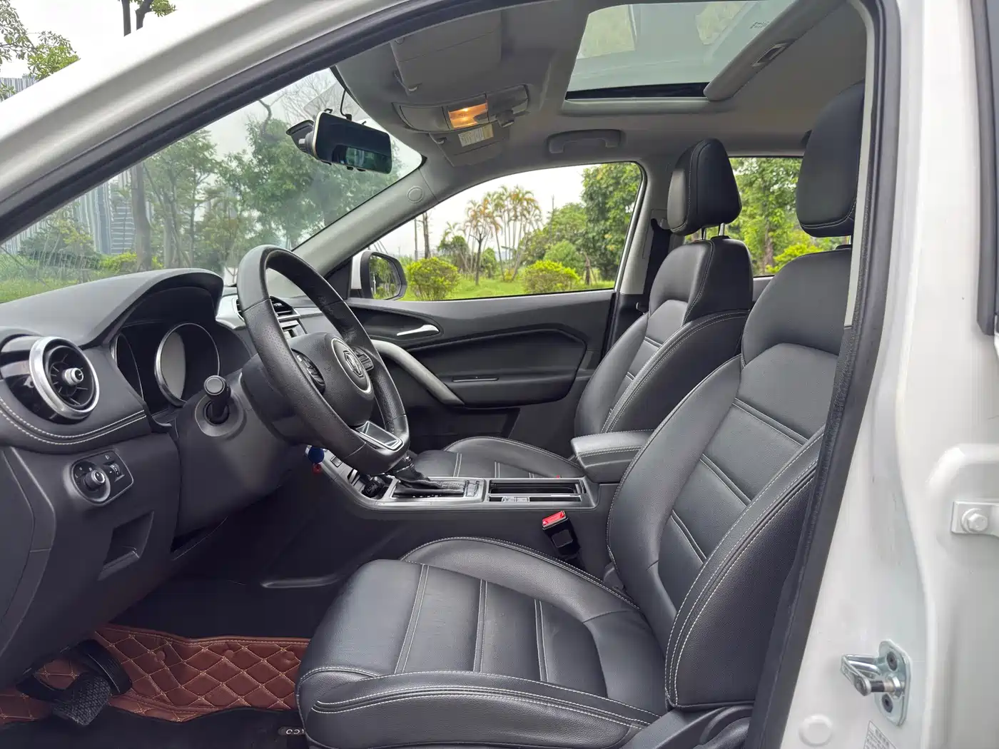 MG Roewe RX5 2018 2017 20T Automatic Luxury Edition