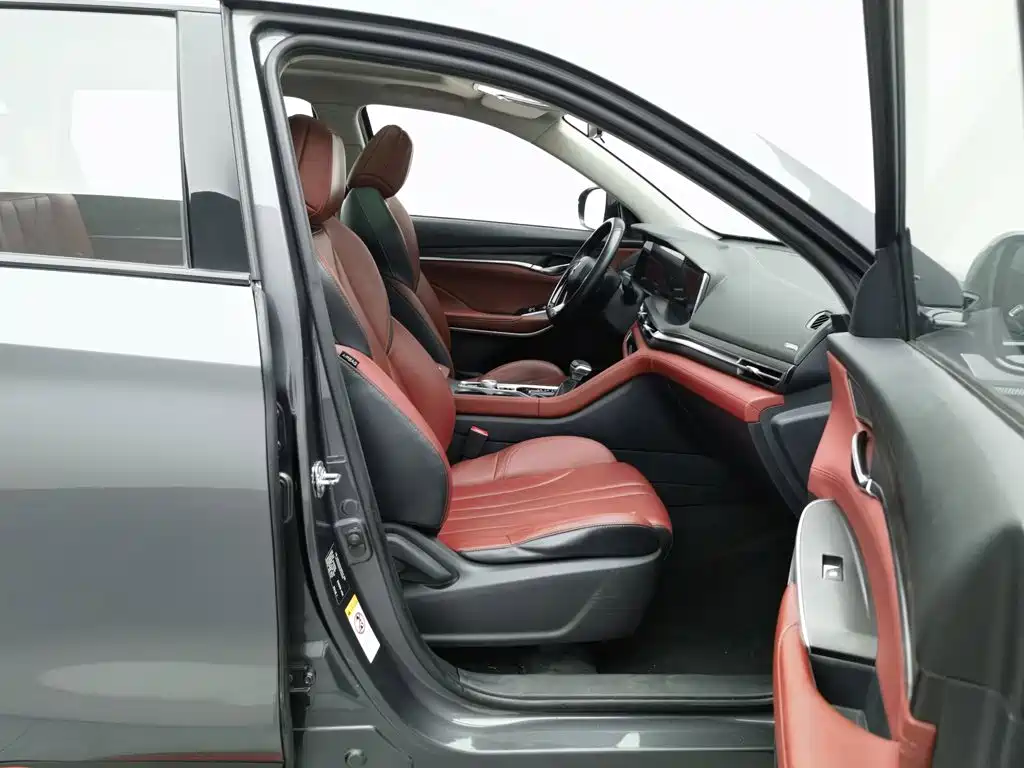 Фото 23 - Changan CS75 PLUS