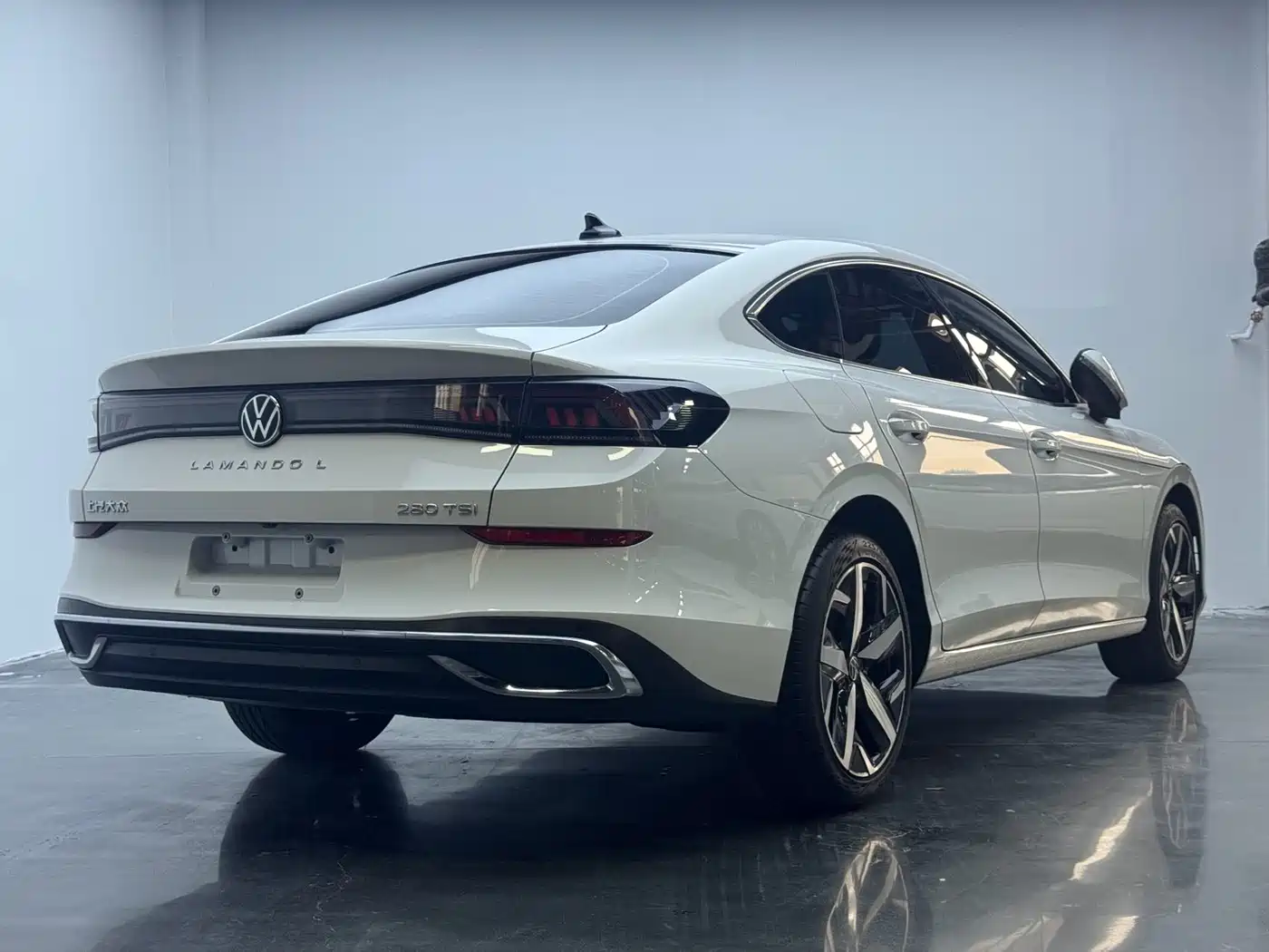 Volkswagen Lamando 2023 Lamando L 280TSI DSG Cool Edition фото 3