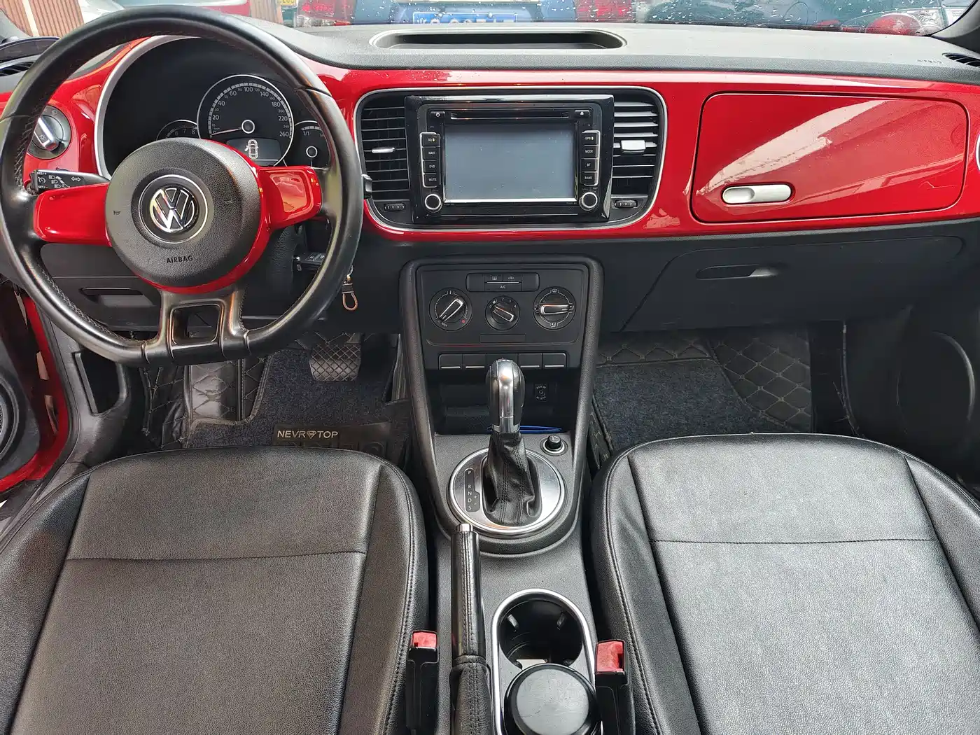 Volkswagen Beetle 2014 1.2TSI Fashion Edition фото 7
