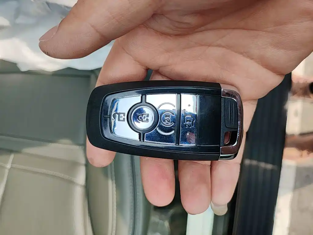 Фото 9 - Lincoln Navigator