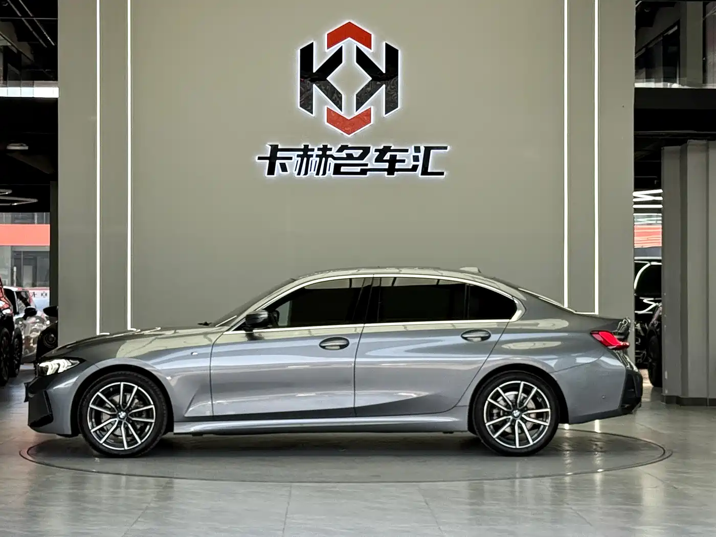 BMW 3 Series 2025 325Li M Sport Package фото 5