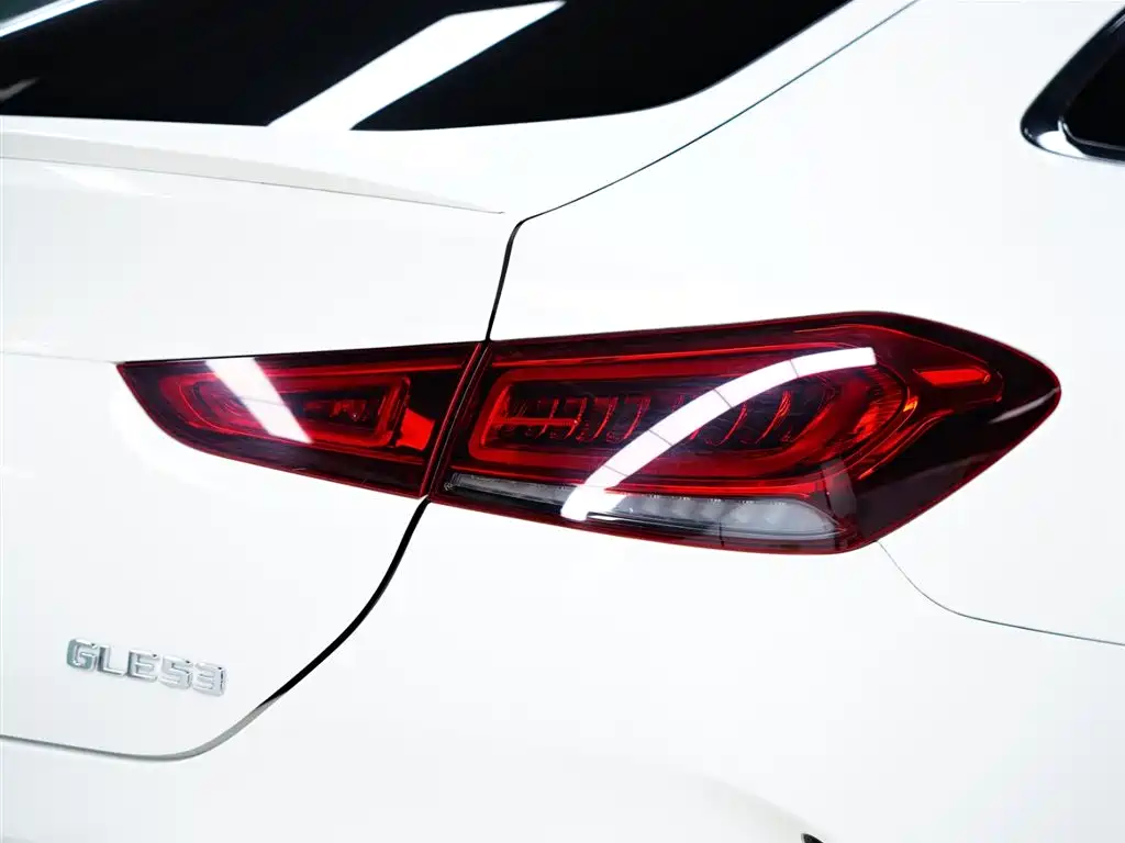 Mercedes-Benz GLE Coupe AMG 2022 AMG GLE 53 4MATIC+ Coupe SUV фото 4