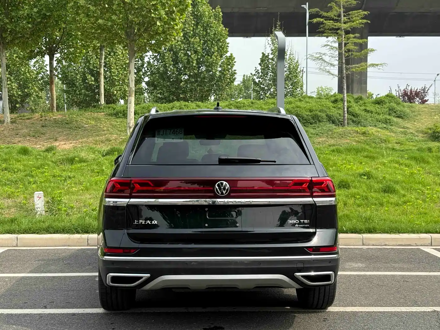 Volkswagen Teramont 2023 380TSI AWD Luxury Edition фото 8