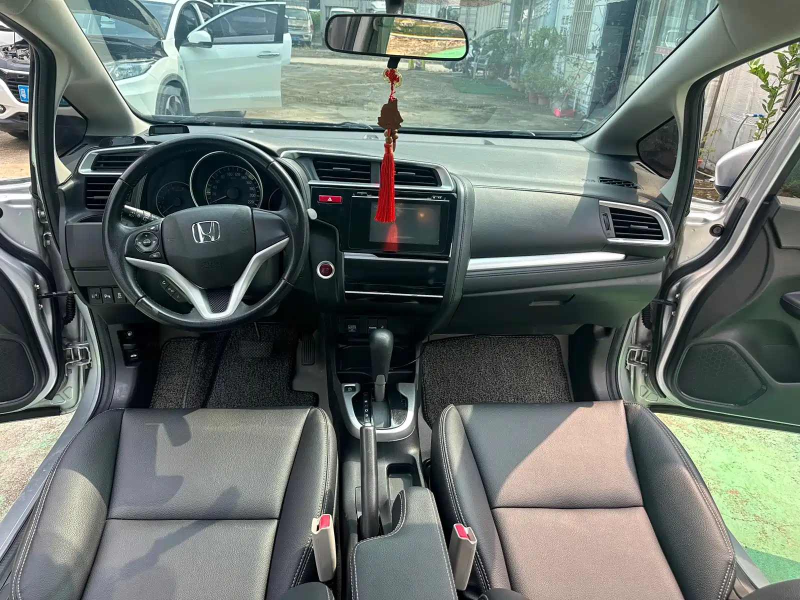 Photo 16 - Honda Fit
